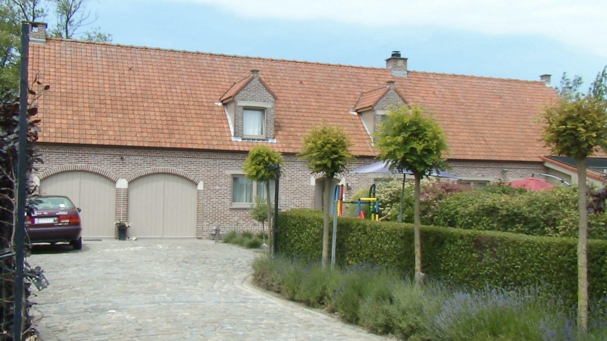 Logies Ternier Acomodação com café da manhã Nieuwpoort Exterior foto